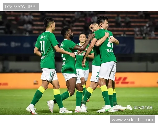 北京篮球队在钻石联赛中以53分稳居积分榜首位展现强劲实力